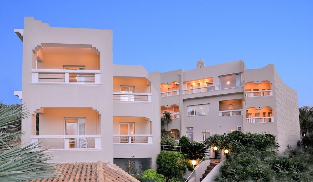 Scala Hotel-Apartments Agia Pelagia  Exterior photo
